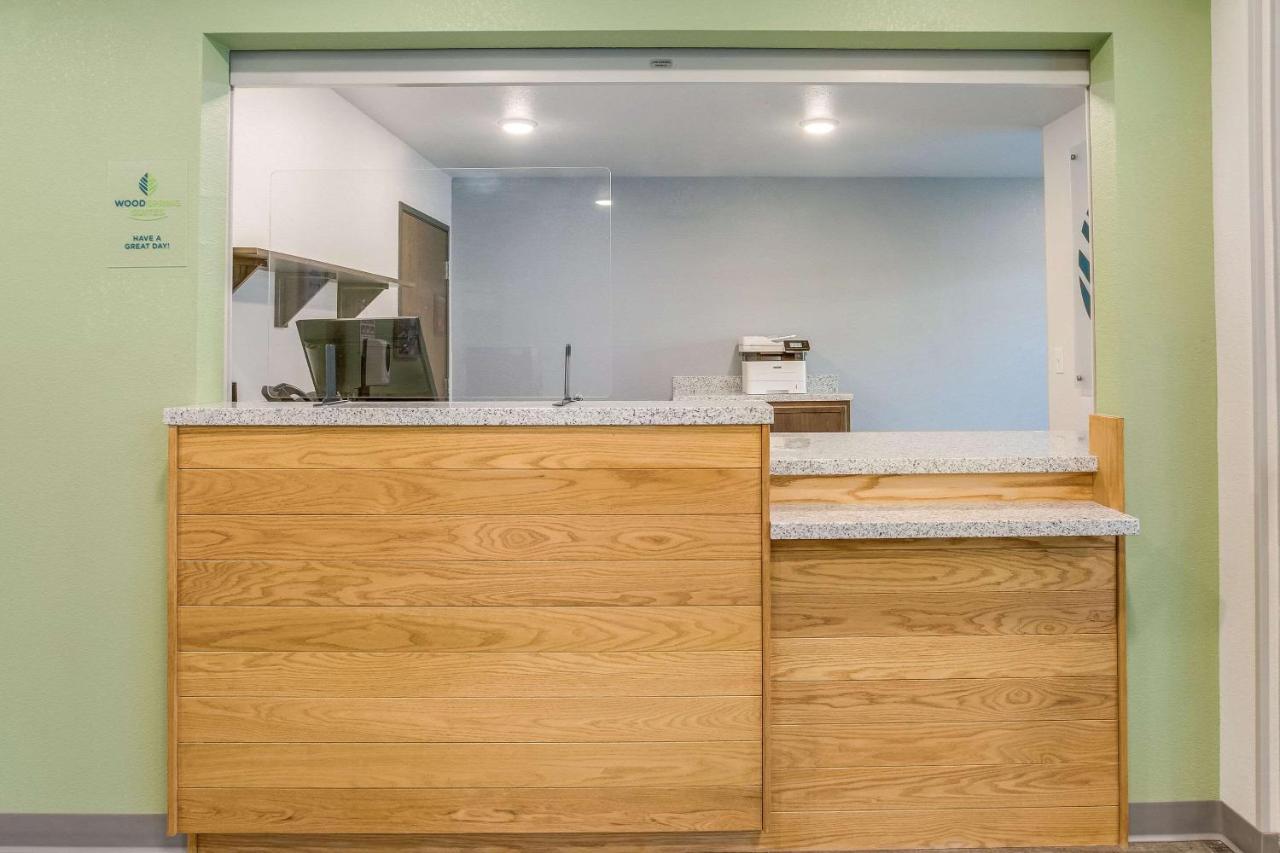 Woodspring Suites Detroit Farmington Hills Ngoại thất bức ảnh