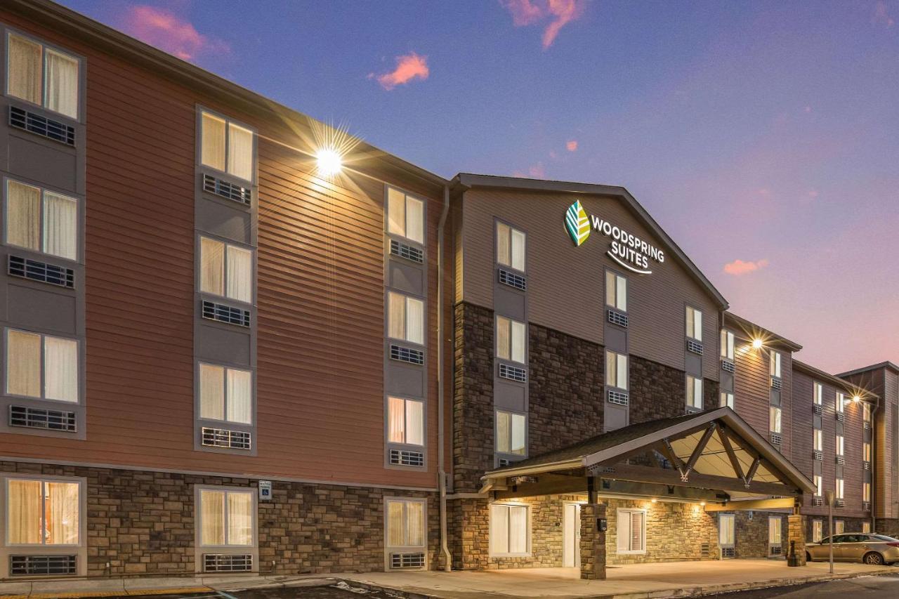 Woodspring Suites Detroit Farmington Hills Ngoại thất bức ảnh